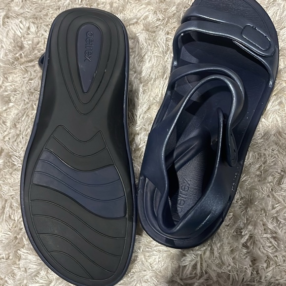 Aetrex Jillian Navy Blue Strappy Sandal
